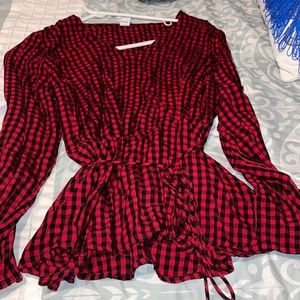 Size medium buffalo plaid shirt